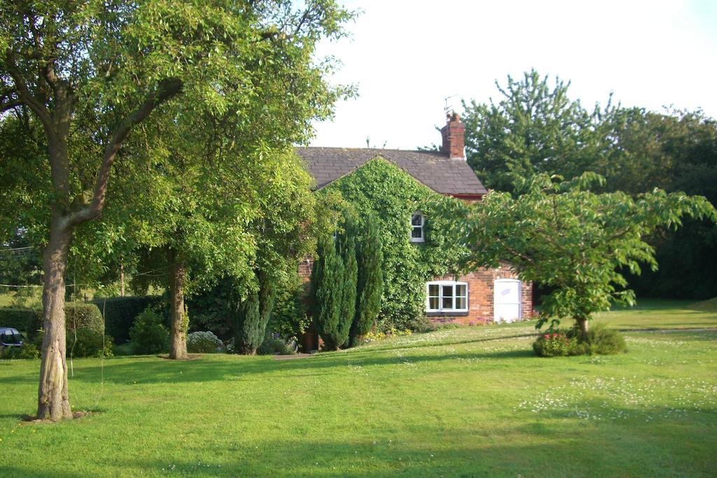 Ash Farm Country House Little Bollington Exterior foto