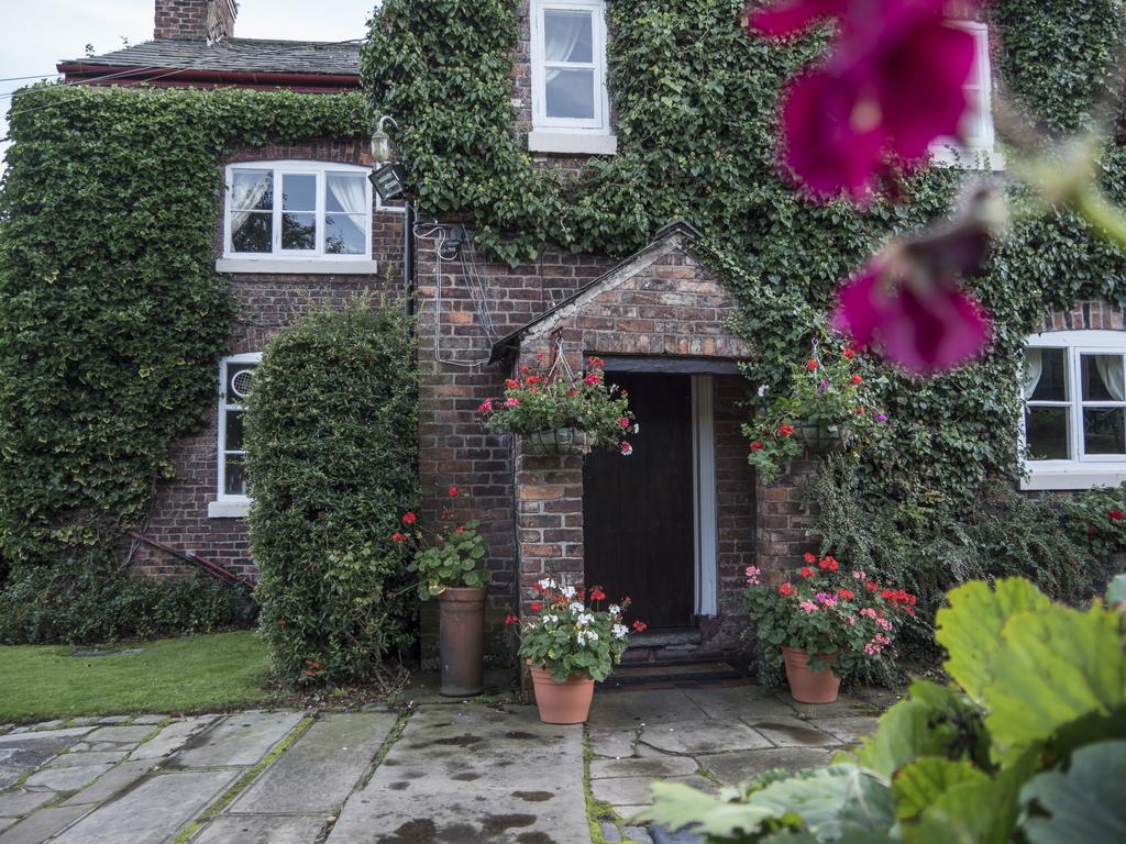 Ash Farm Country House Little Bollington Exterior foto