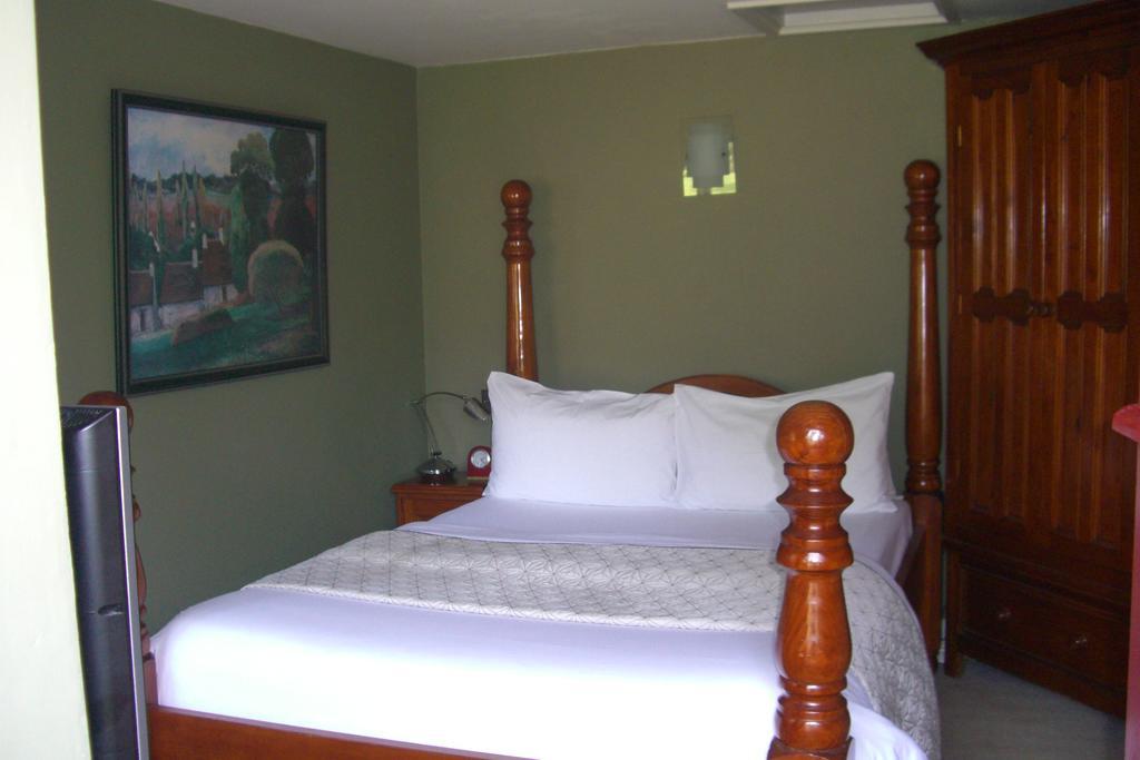 Ash Farm Country House Little Bollington Habitación foto